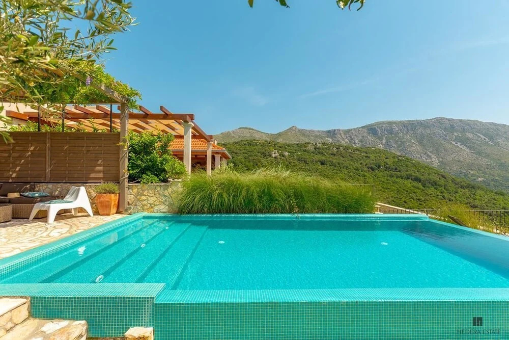Hedera Estate, House Hedera