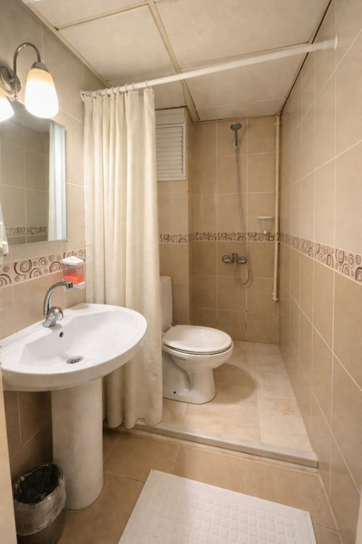 Coskun Sarkoy Hotel