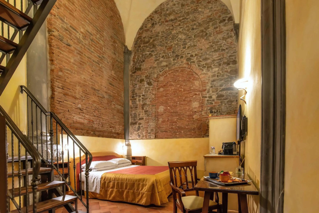 Hotel Alba Palace