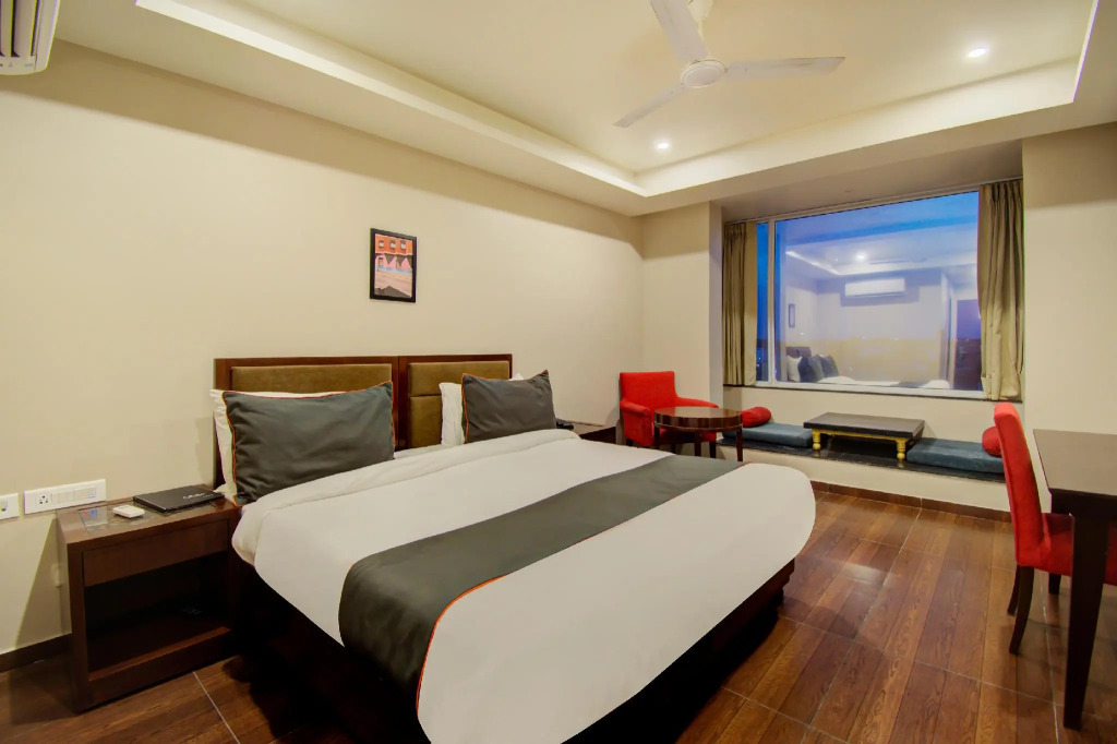 Townhouse The Grand