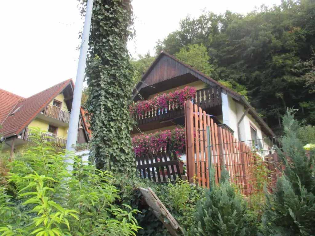 Apartments in Behringersmühle