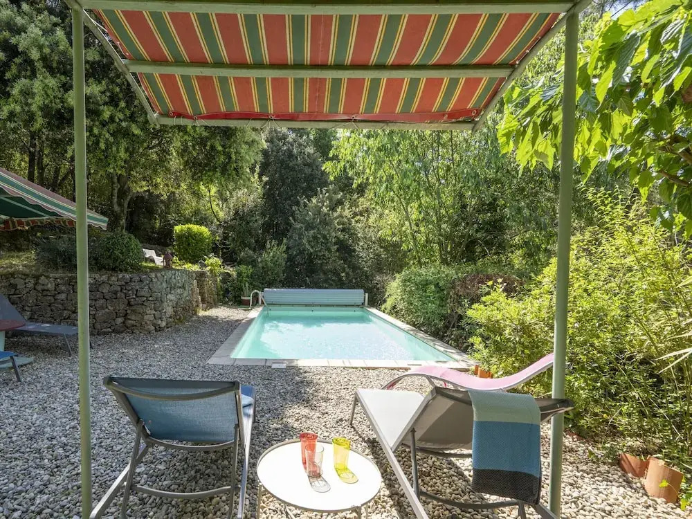Tranquil Villa in Les Salelles