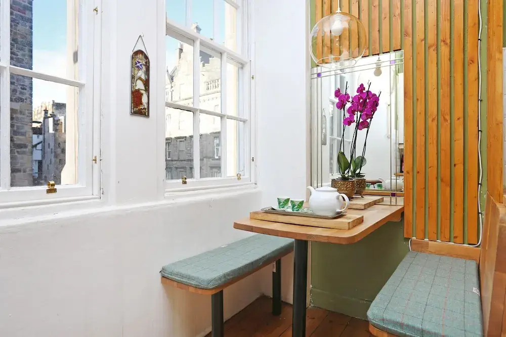 JOIVY Old Town Gem - Apartment With Great City Views