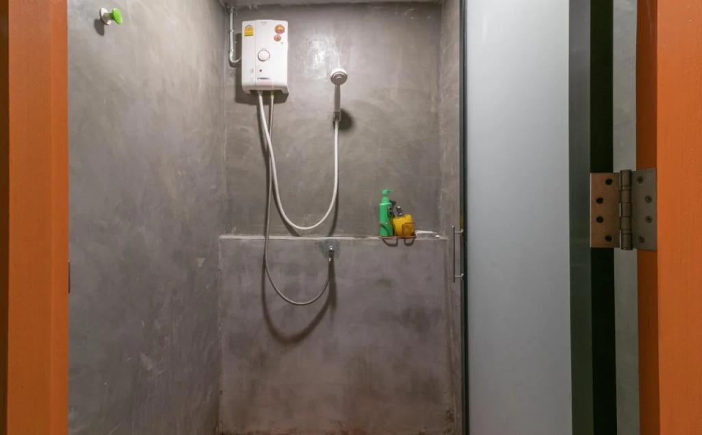 Urbanite Hostel