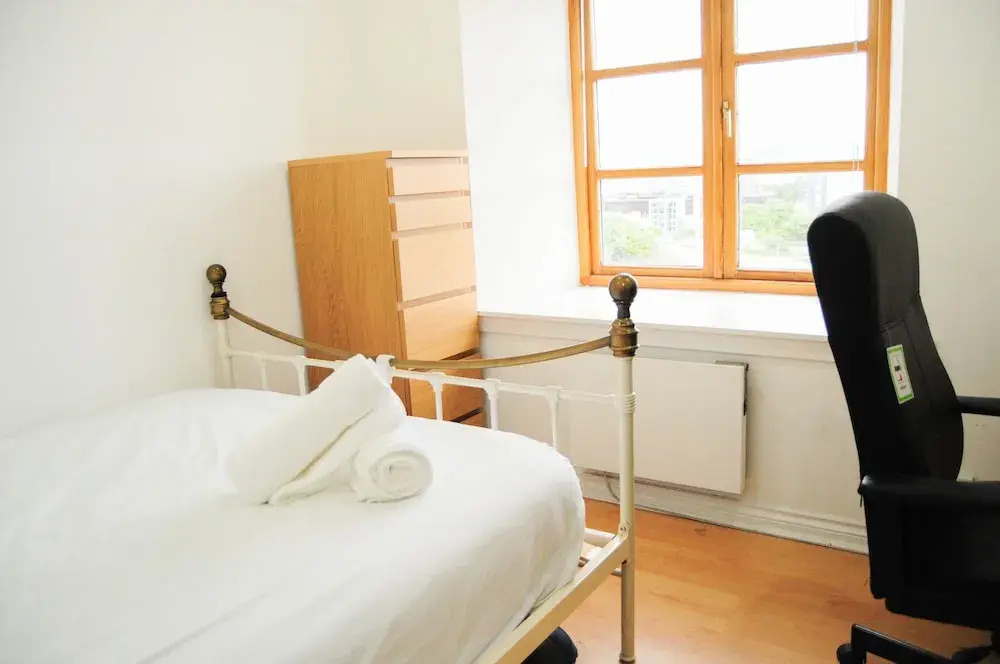 Spiers Wharf Apartment