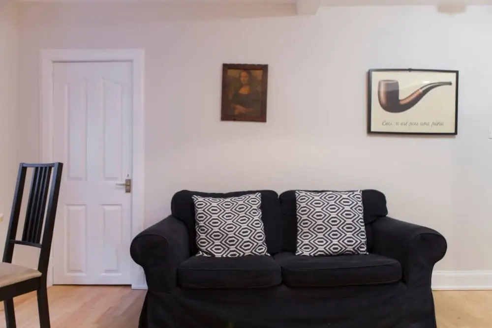 2 Bedroom Flat In West End