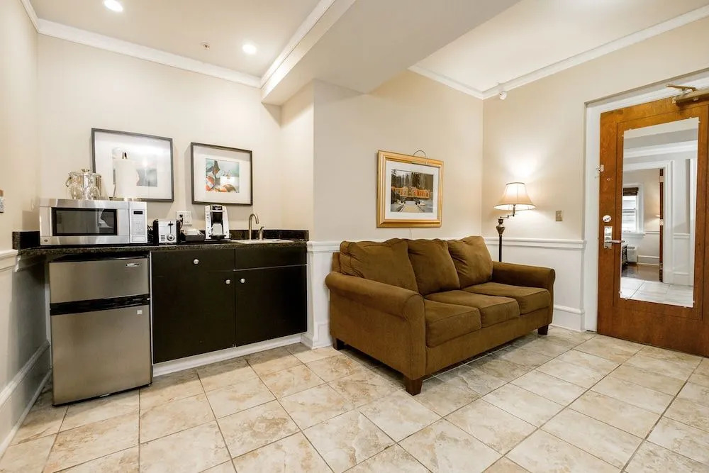 Hotel 340