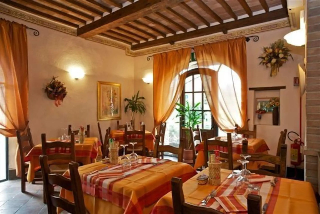 Casanova - Wellness Center La Grotta Etrusca