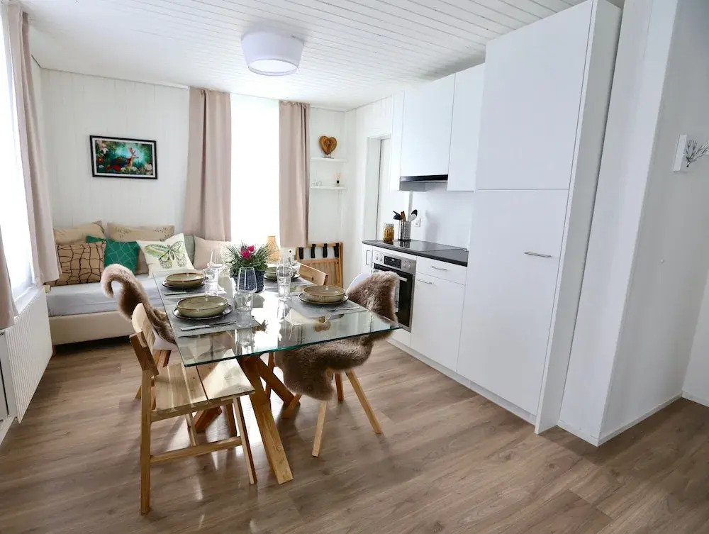 ALP APARTMENTS centre location with traditional design and self check-in