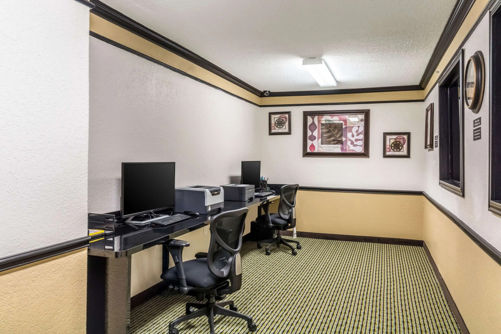 Quality Inn & Suites SeaWorld North