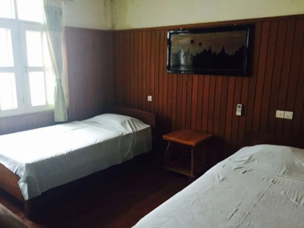 迈卡拉旅馆(May Kha Lar Guest House)