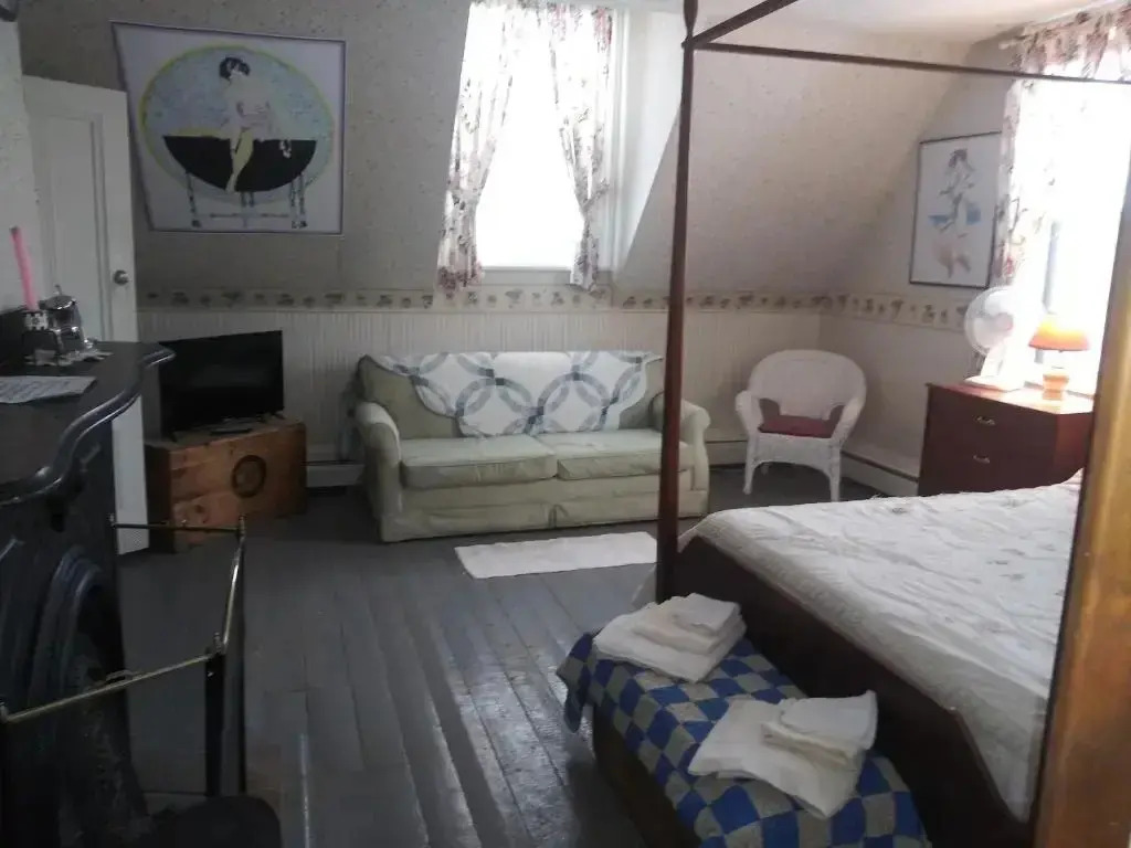 Bulwinkles Place B&B