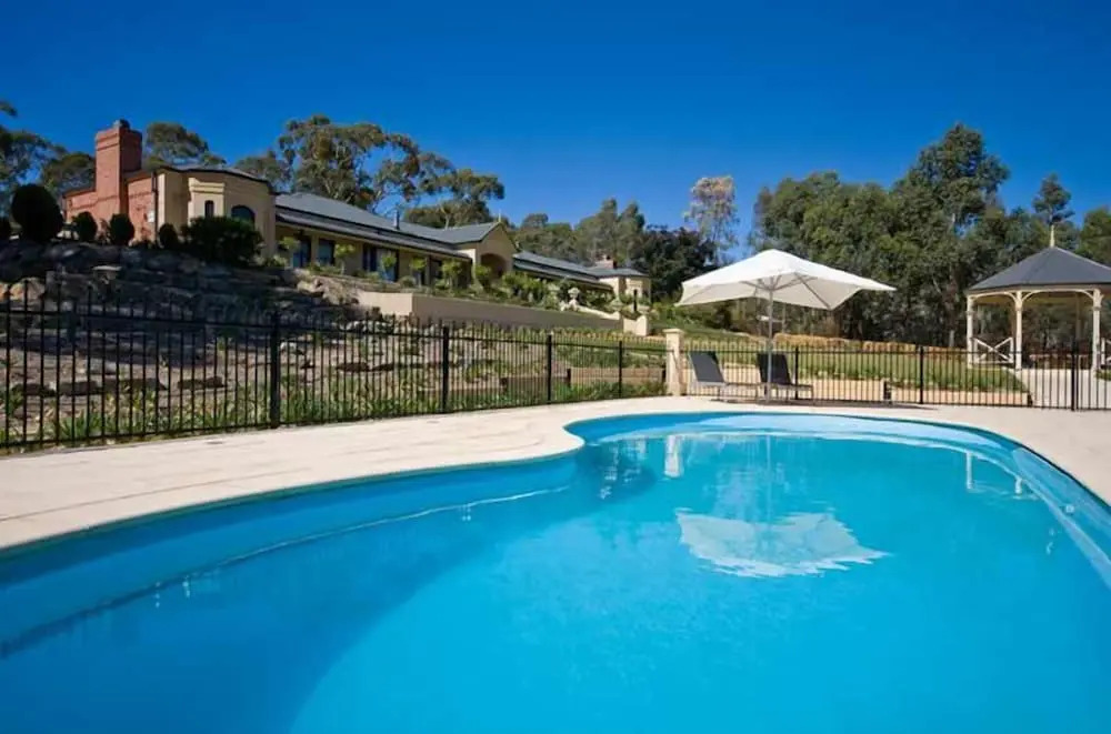 Brice Hill Country Lodge