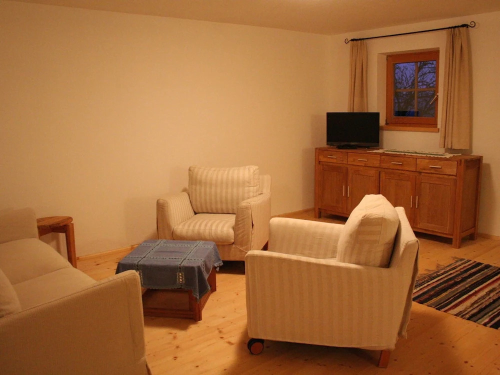 Splendid Apartment With Sauna, Barbecue, Terrace, Garden