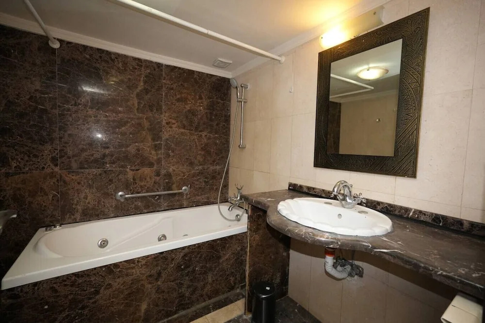 Sahel Alma Luxurious 3 Bdrm With a Garden