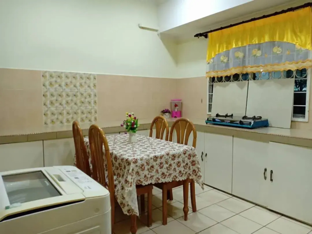KK Liyana Homestay