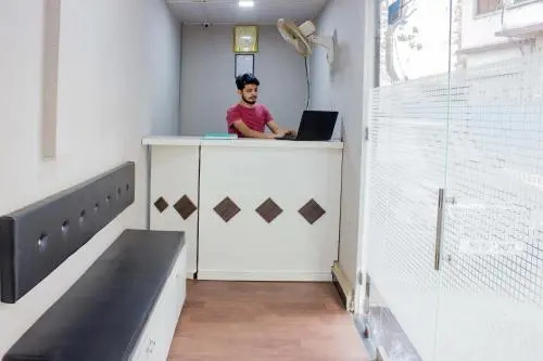 Basera Dormitory and Separate Cabins for Group in Andheri East - Marol