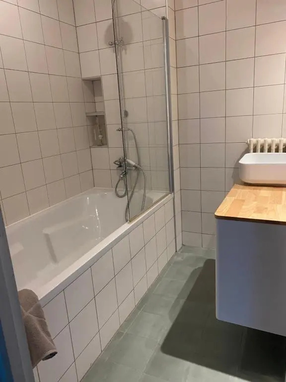 Appartement d’artiste lumineux central 76m2