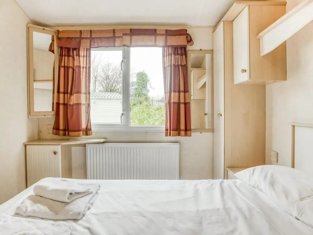 Serene Mobile Home in Hastings near Smugglers Adventure