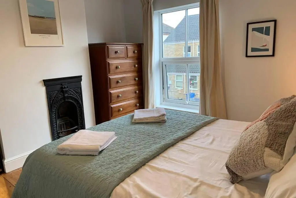 Beautiful two bed Victorian terrace house