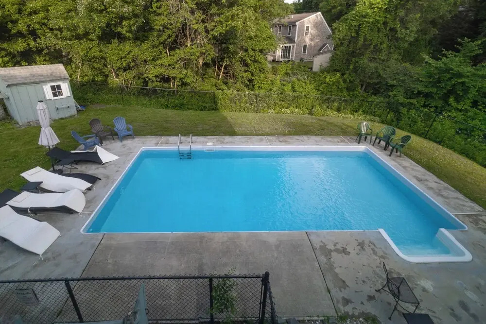Pool & Screened Deck! Home 2 Mi to Mashpee Commons