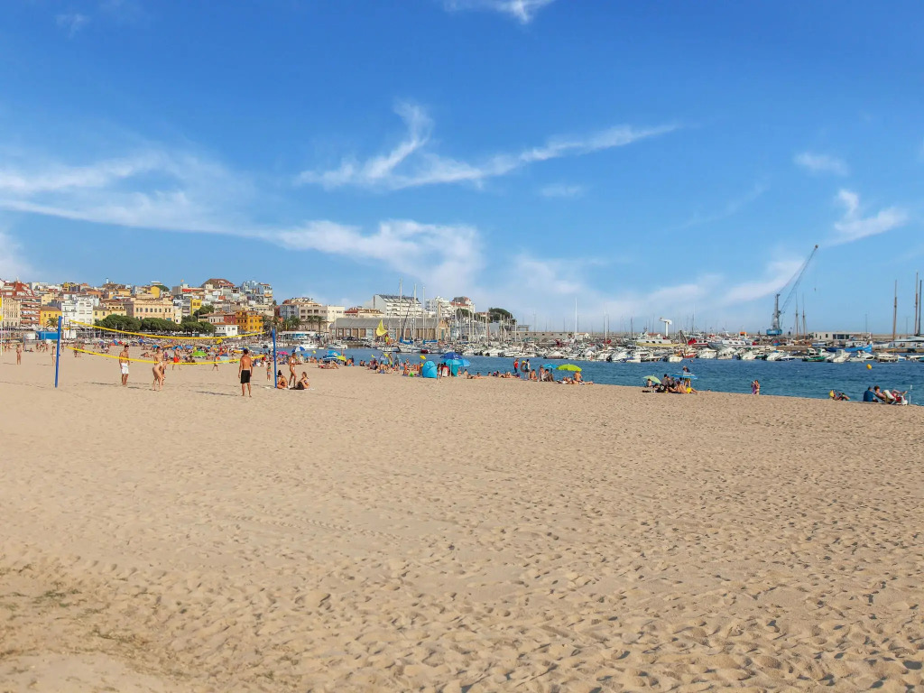 Apartment in Palamós near the Beach
