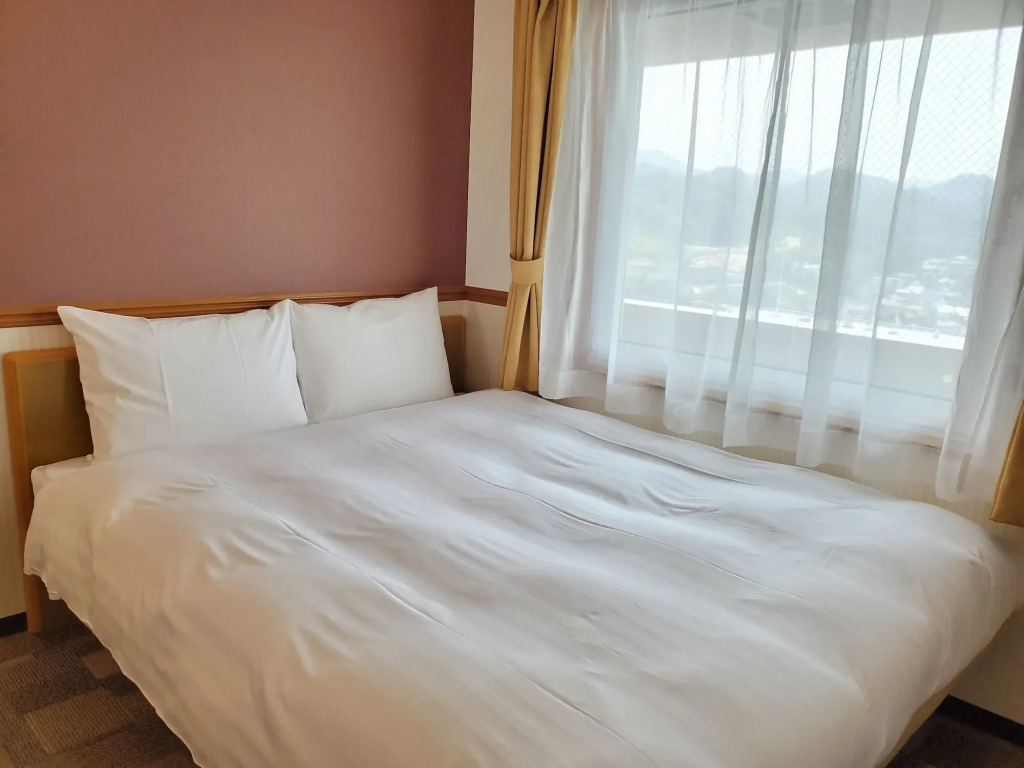 Toyoko Inn Aioi eki Shinkansen guchi
