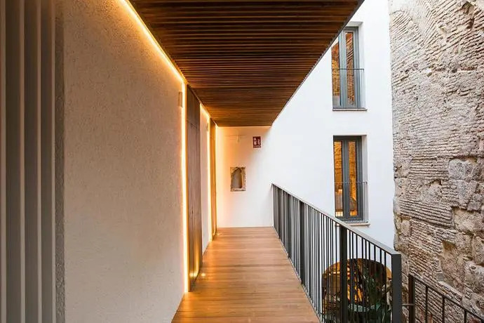 VillaMora Alfaros 35 FREE PARKING