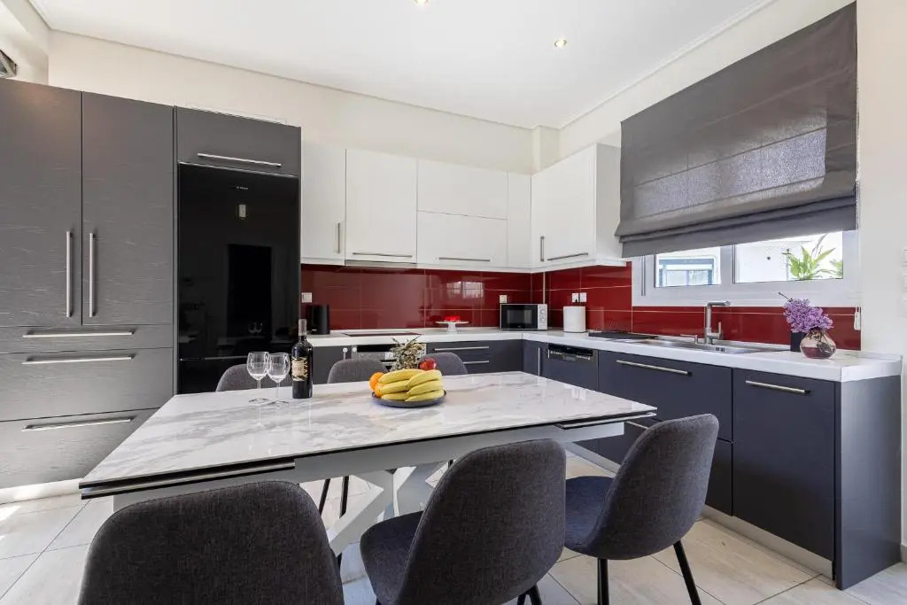 Central Luxury Suite