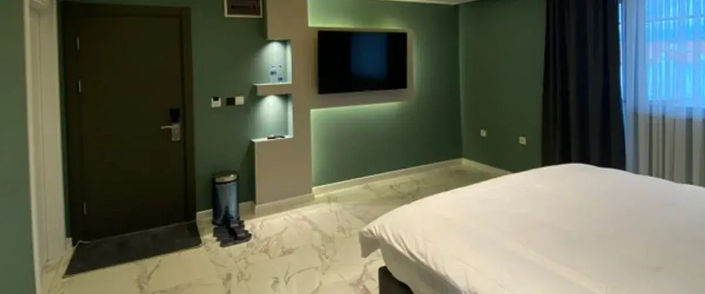 Izmirli Otel