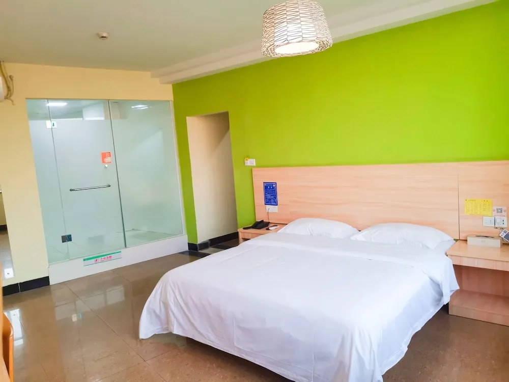8 Inns Express Dongguan Fenggang