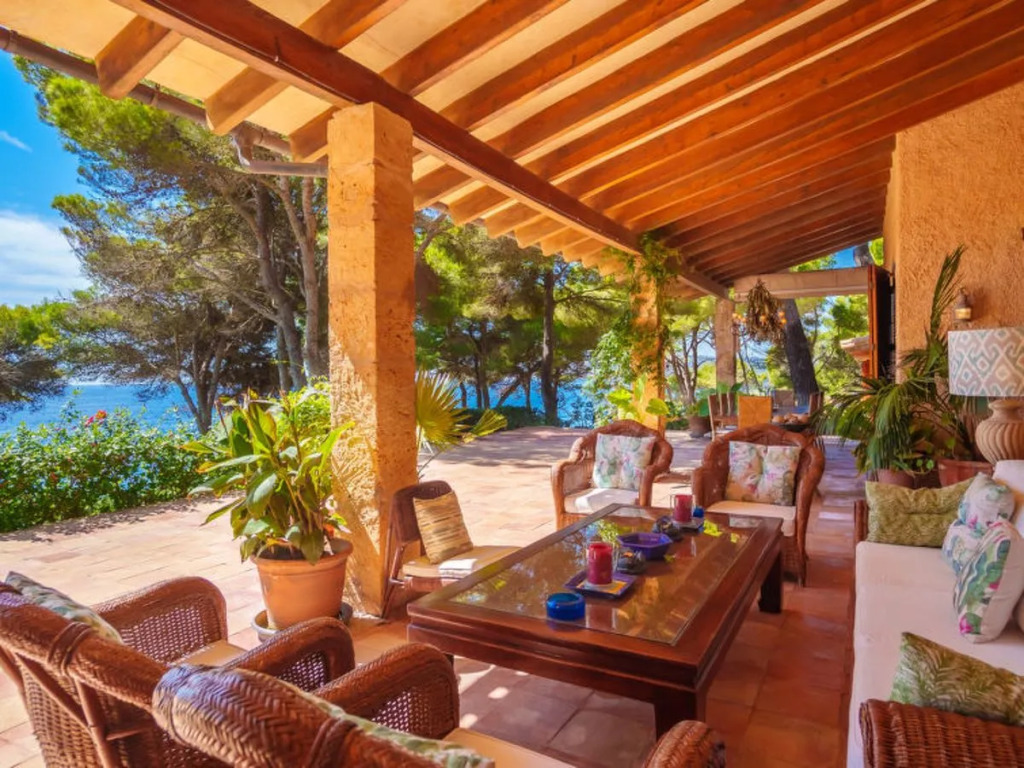 Villa Finca LEmbat by Interhome