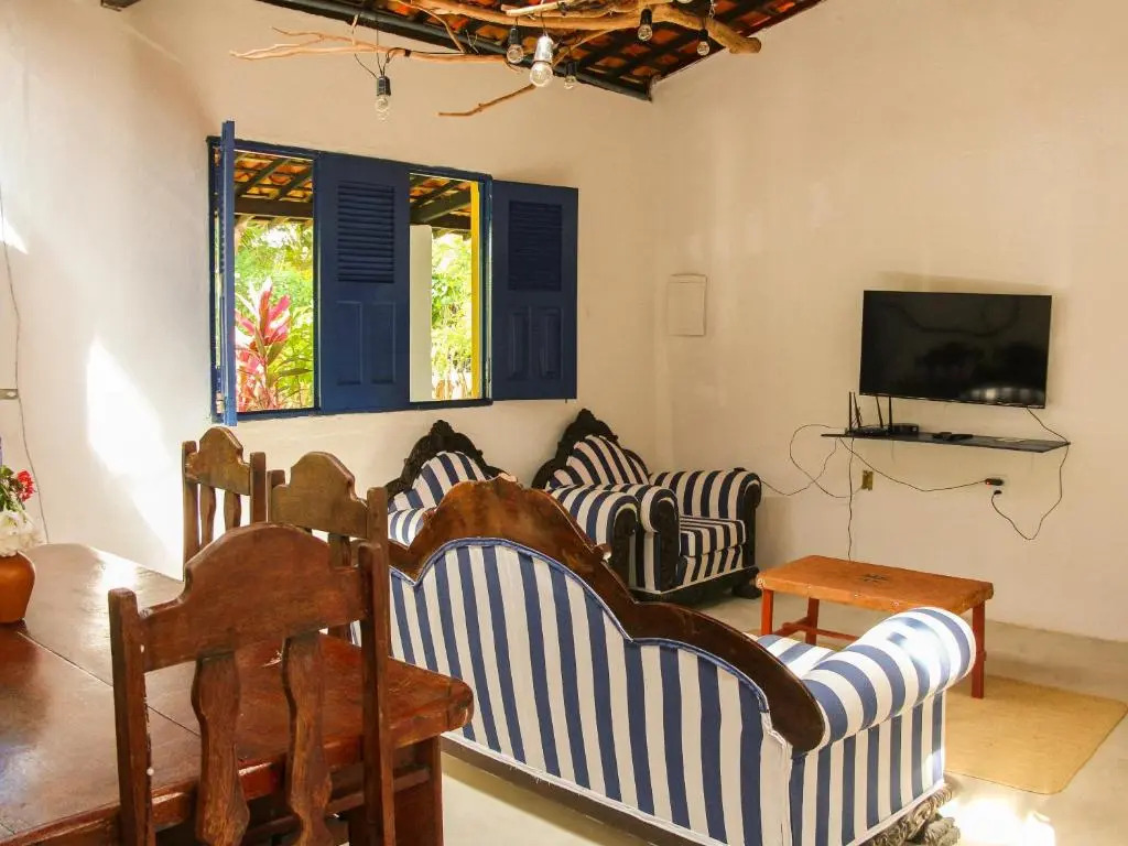Casa em 4 suites a 04 minutos da praia em Japaratinga