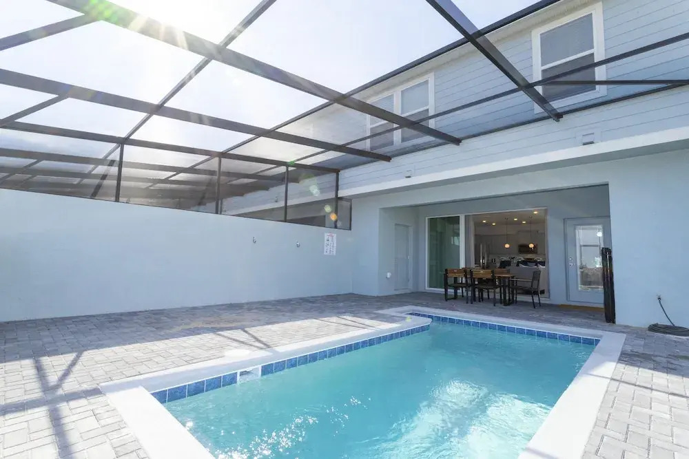 637 Windsor Island Resort 5Bd 11G 113944