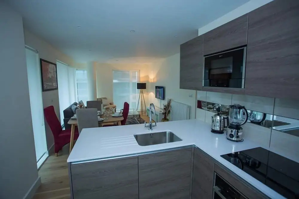 Premium Woolwich 2 Bed Apartment