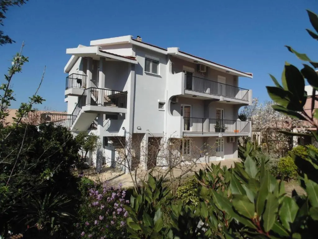 Apartments Macaso