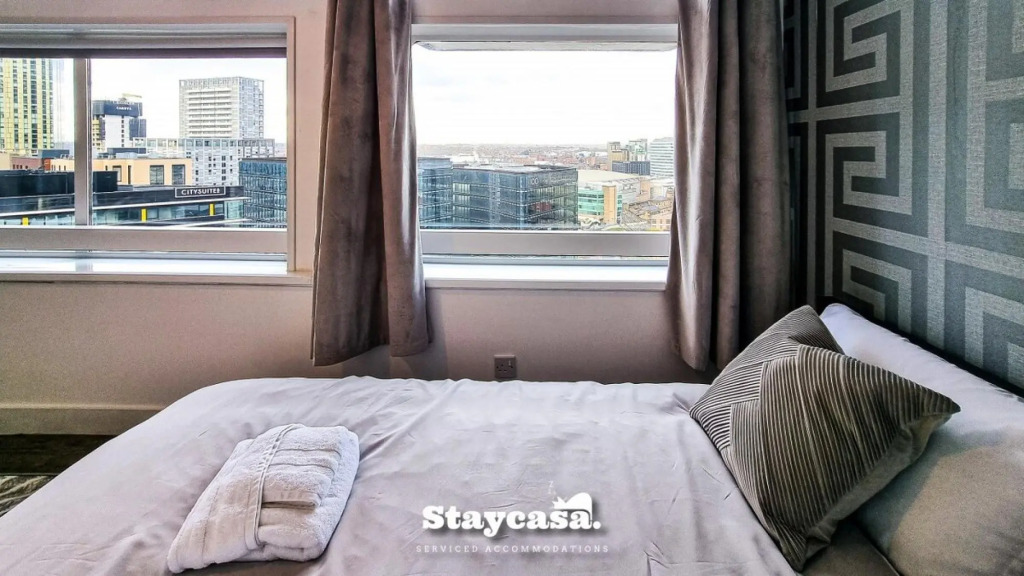 Luxury Spacious City Centre Apartment Amazing View