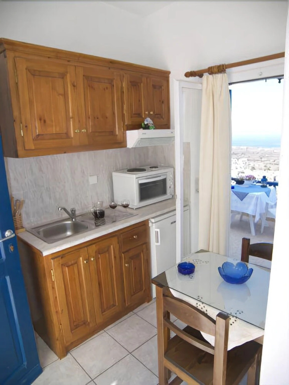 Kiklamino Sunset Suites