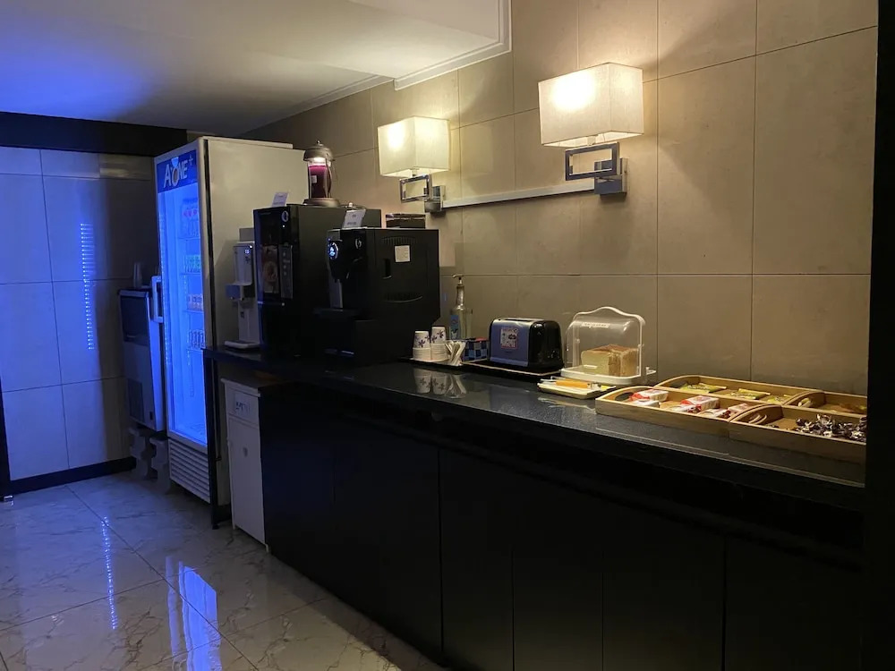 Centro Hotel