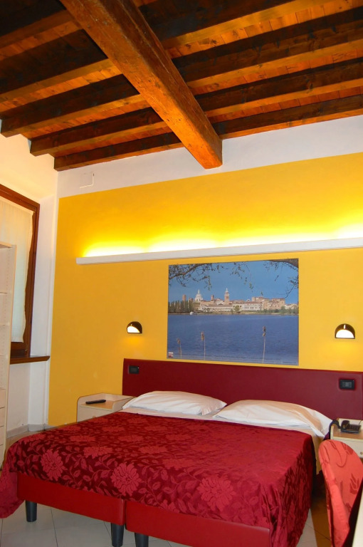 Antico Residence, MantegnaHotels