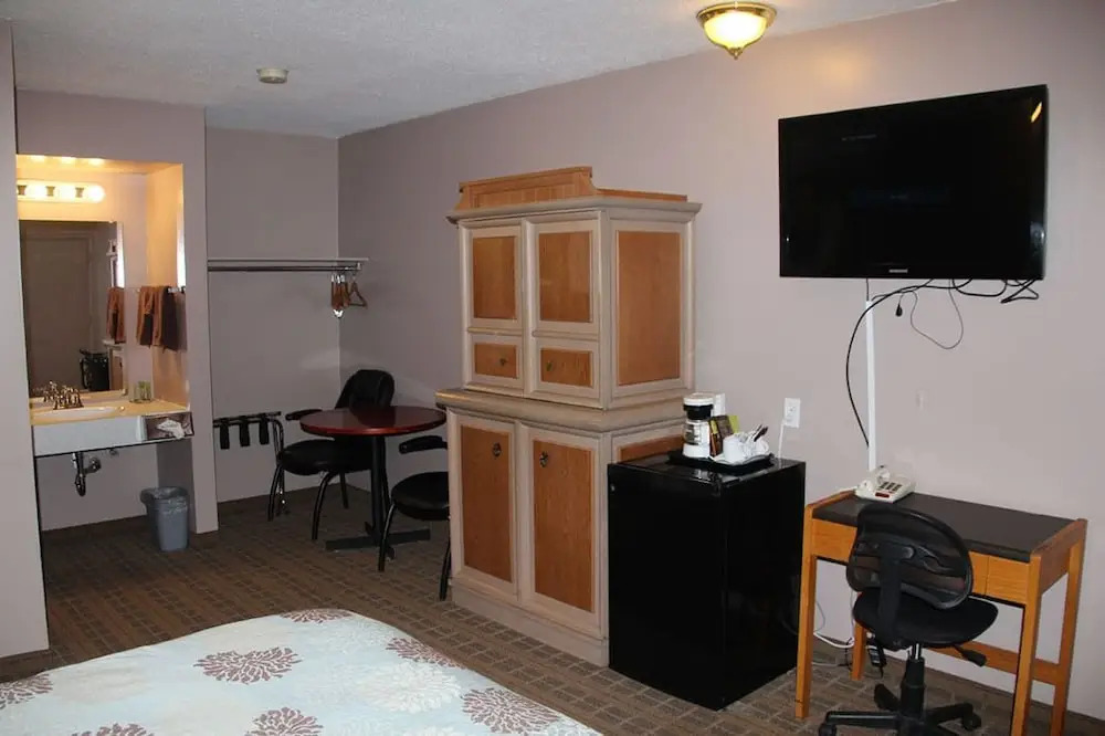 Kings Motel & Restaurant