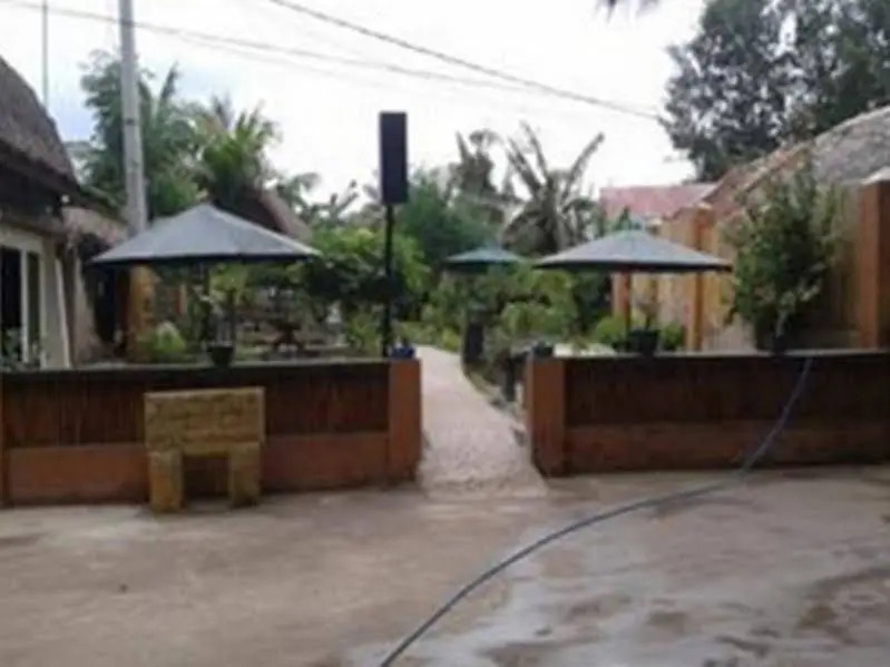 Blue Beach Cottages I