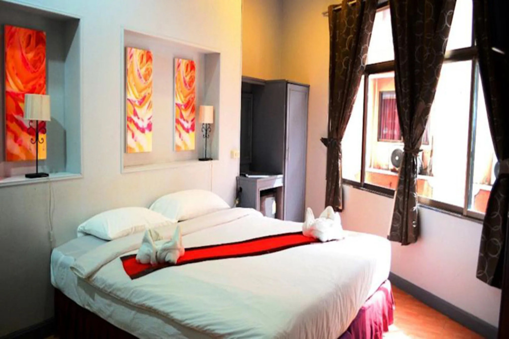 Best Corner Hotel Pattaya