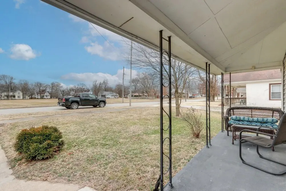 Walkable & Updated Nevada Home: Family Friendly!