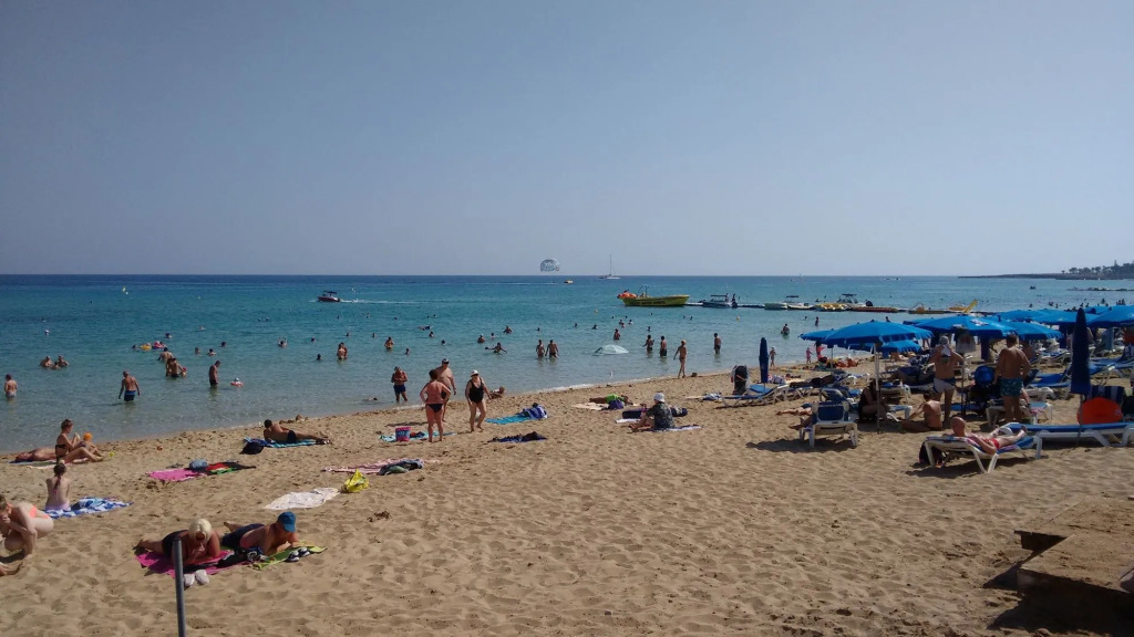 Vrissaki Beach Hotel
