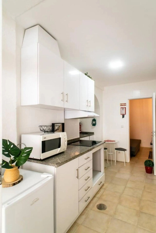 One bedroom appartement with wifi at Porto 3 km away from the beach