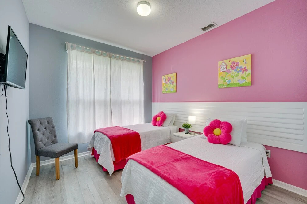 6 Mi to Disney: Home w/ Pool + Game Room!