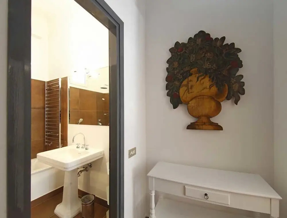 B&B Bonaparte Suites