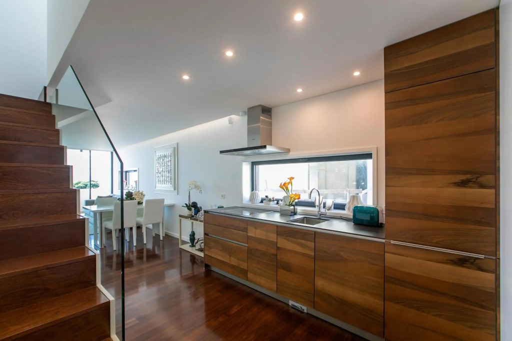 LovelyStay - Luxury 2BR Duplex Apartment in Foz Porto