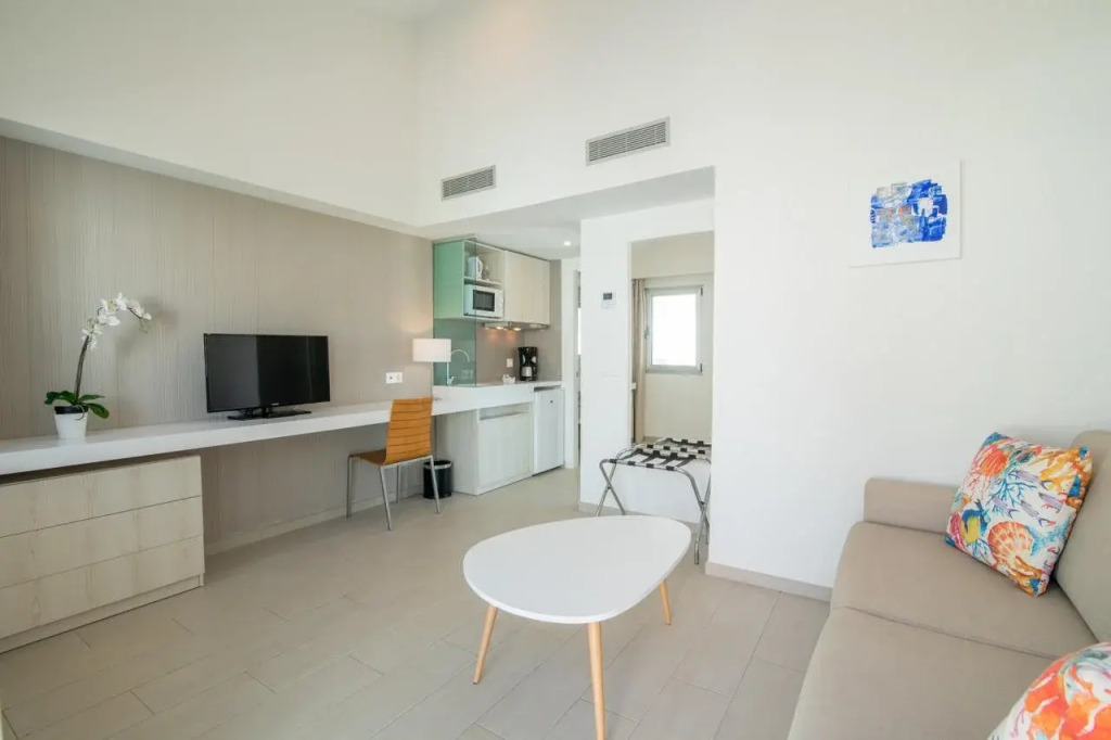 Hotel LIVVO Dunagolf Suites